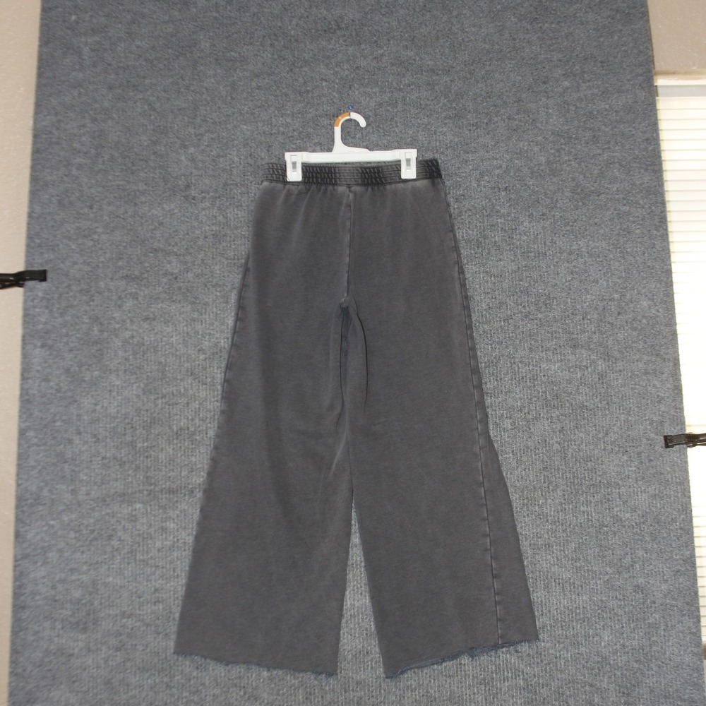 Out From Under Pants Womens Size S Grey Wide Leg Distressed Raw Hem Trendy Boho‎ - Picture 2 of 3